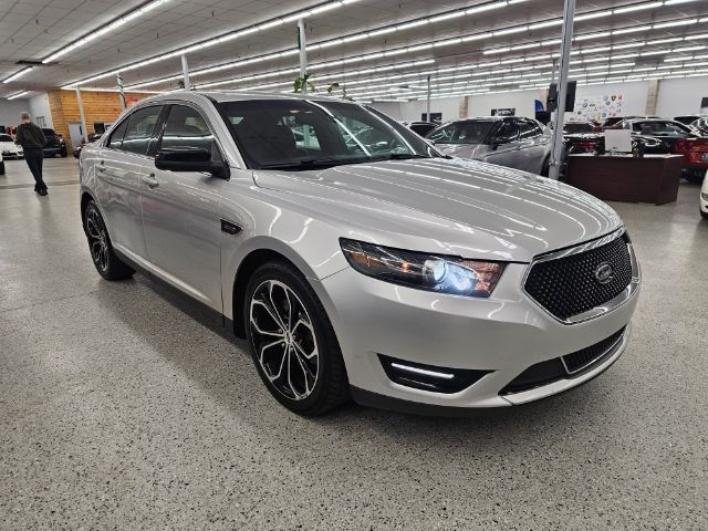 Ford Taurus SHO AWD 2017