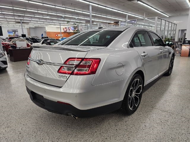 Ford Taurus SHO AWD 2017