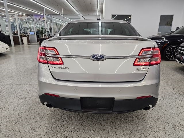 Ford Taurus SHO AWD 2017