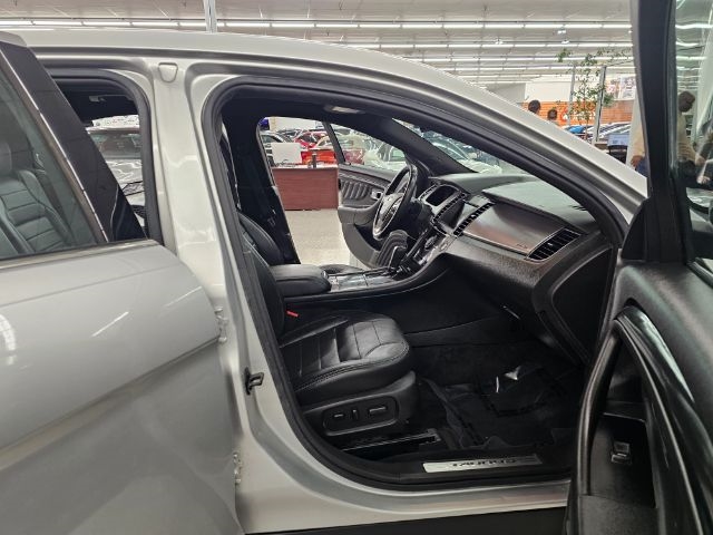 Ford Taurus SHO AWD 2017