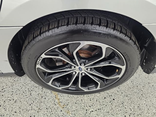 Ford Taurus SHO AWD 2017