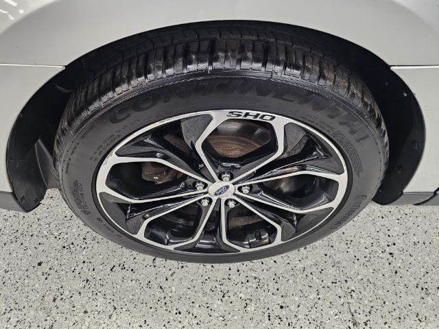 Ford Taurus SHO AWD 2017