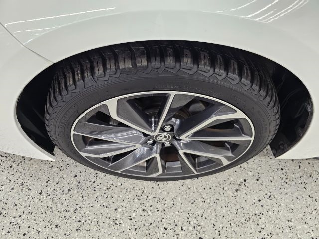 Toyota Corolla SE Manual (Natl) 2020