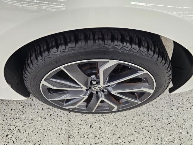 Toyota Corolla SE Manual (Natl) 2020