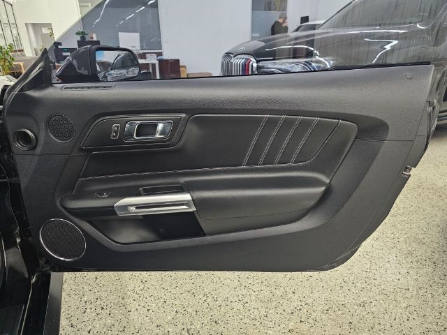 Ford Mustang 2dr Fastback GT 2015