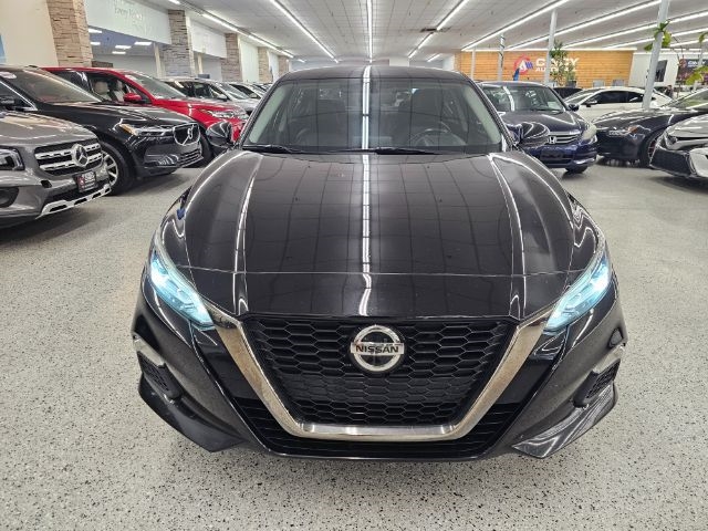 Nissan Altima 2.5 SR Sedan 2019