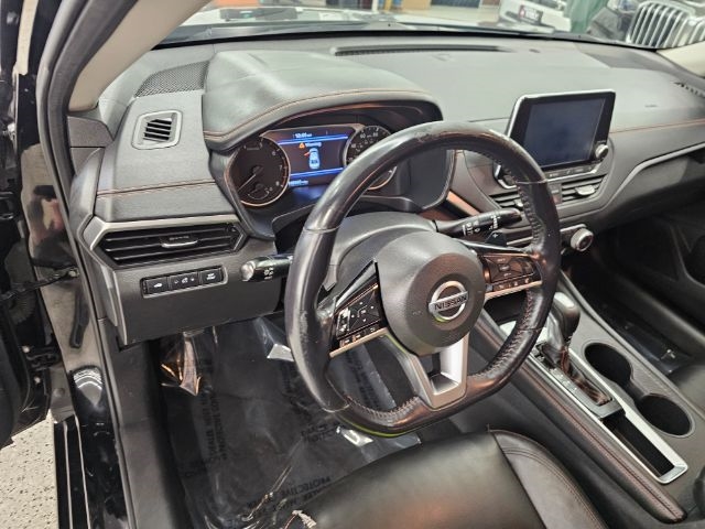 Nissan Altima 2.5 SR Sedan 2019