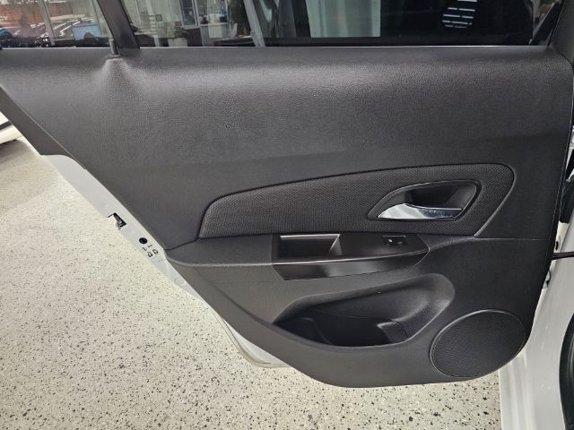 Chevrolet Cruze 4dr Sdn Auto 1LT 2015