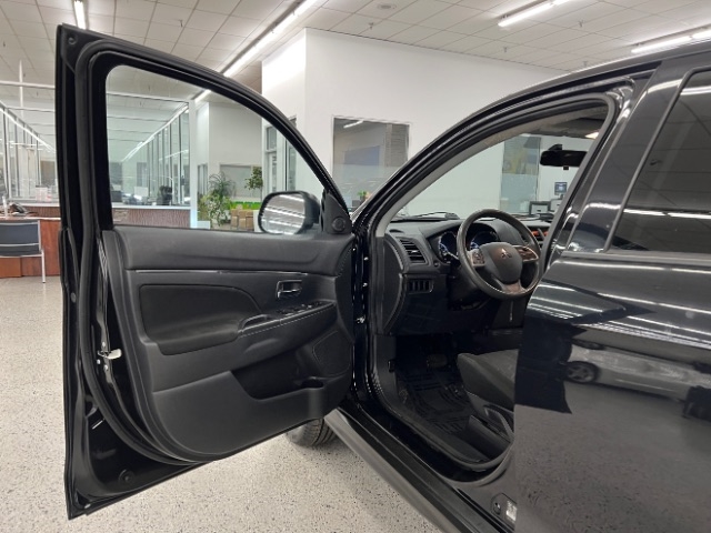 Mitsubishi Outlander Sport Black Edition 2.0 CVT 2020