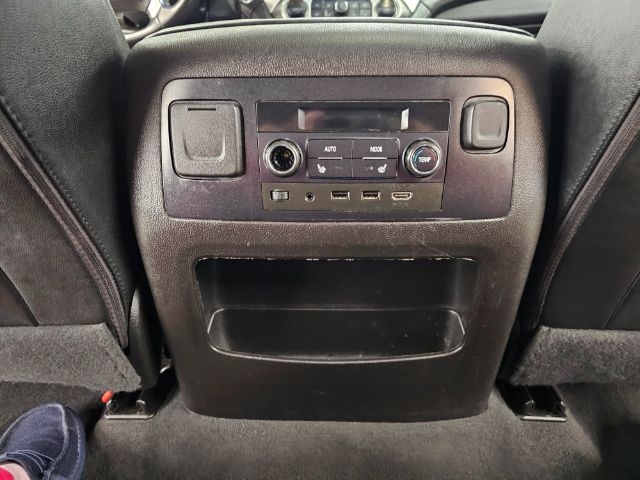 Chevrolet Tahoe 4WD 4dr LT 2019