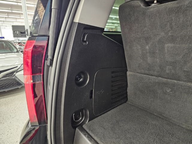 Chevrolet Tahoe 4WD 4dr LT 2019