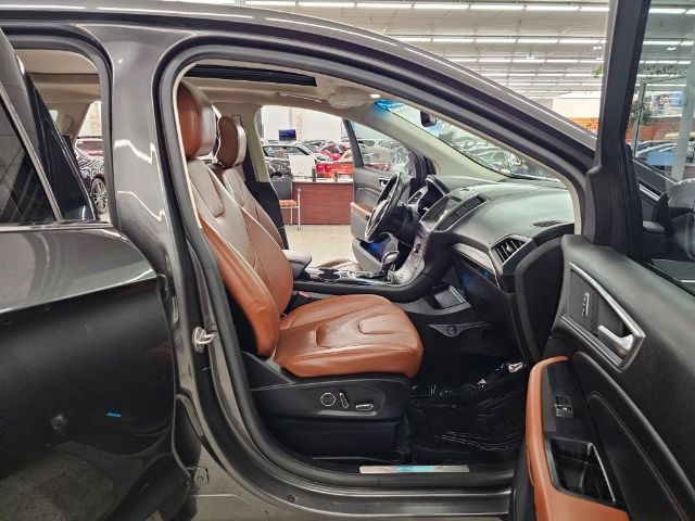 Ford Edge 4dr Titanium AWD 2015