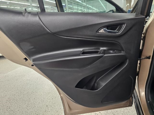 Chevrolet Equinox FWD 4dr LT w/2LT 2018