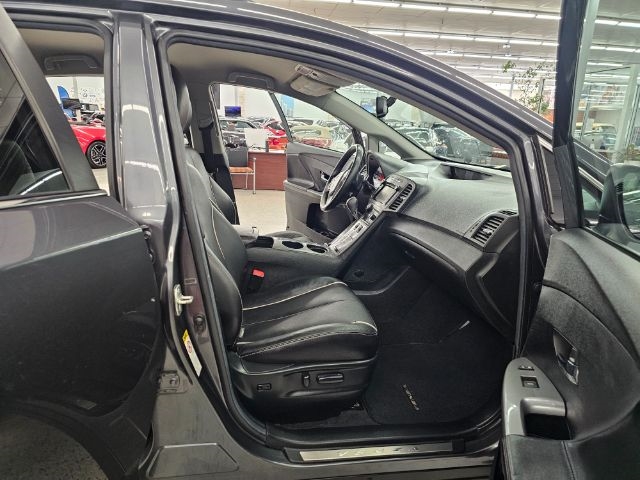 Toyota Venza 4dr Wgn V6 FWD Limited (Natl) 2013