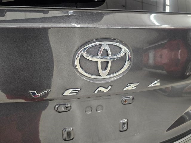 Toyota Venza 4dr Wgn V6 FWD Limited (Natl) 2013