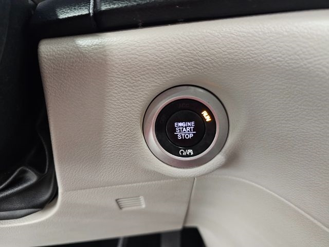 Chrysler Pacifica Touring-L FWD 2017