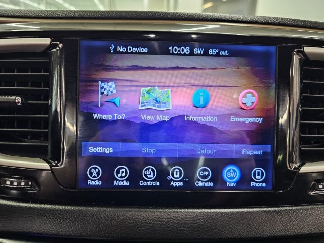 Chrysler Pacifica Touring-L FWD 2017