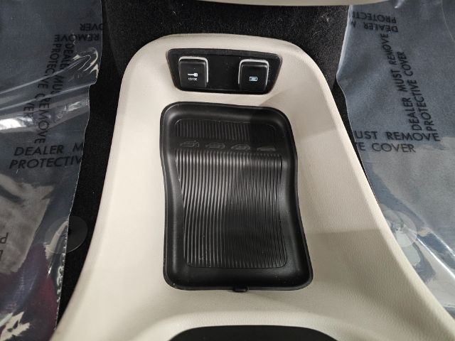 Chrysler Pacifica Touring-L FWD 2017