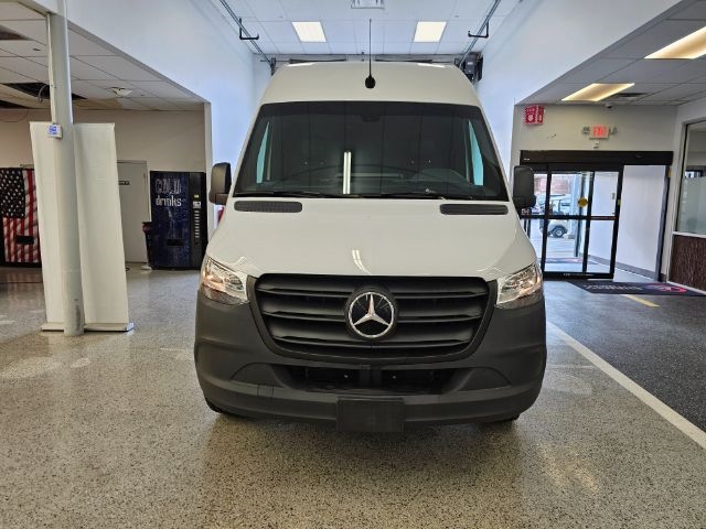 Mercedes-Benz eSprinter Cargo Van 2500 High Roof 170" RWD 2024