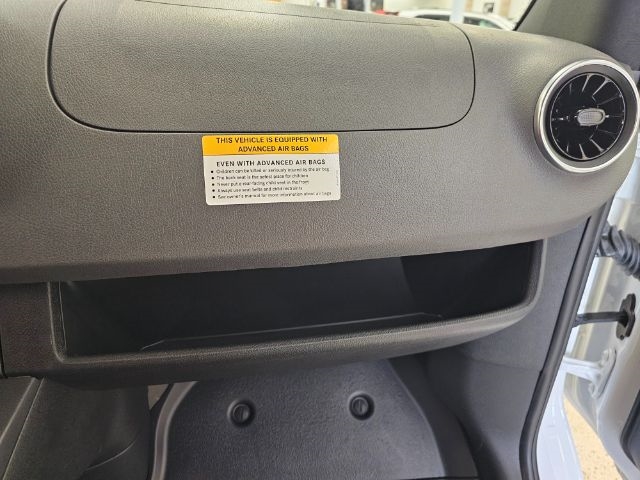 Mercedes-Benz eSprinter Cargo Van 2500 High Roof 170" RWD 2024