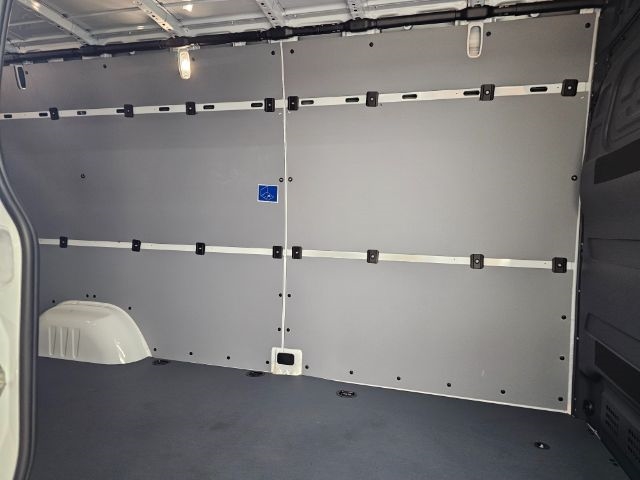 Mercedes-Benz eSprinter Cargo Van 2500 High Roof 170" RWD 2024