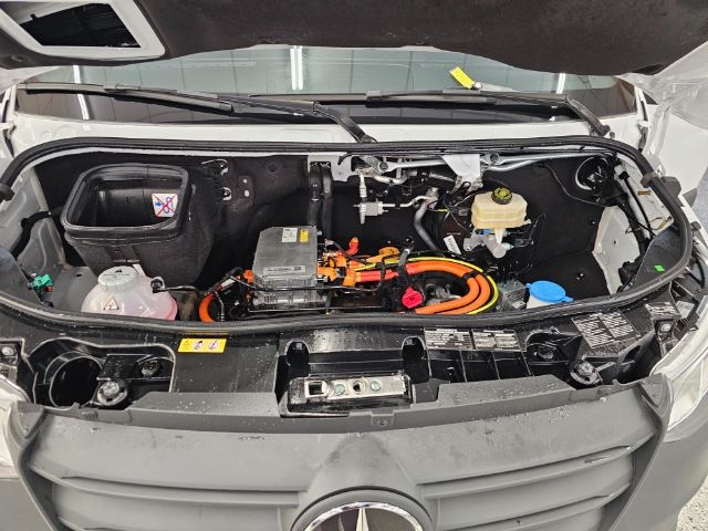 Mercedes-Benz eSprinter Cargo Van 2500 High Roof 170" RWD 2024
