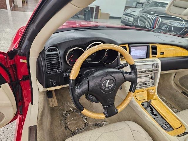 Lexus SC 430 2dr Convertible 2002