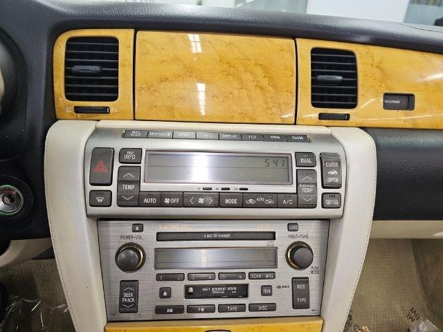 Lexus SC 430 2dr Convertible 2002