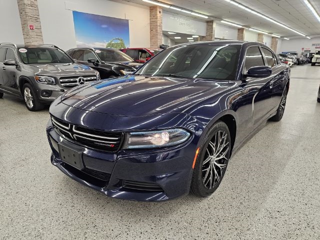 Dodge Charger 4dr Sdn SE RWD 2015