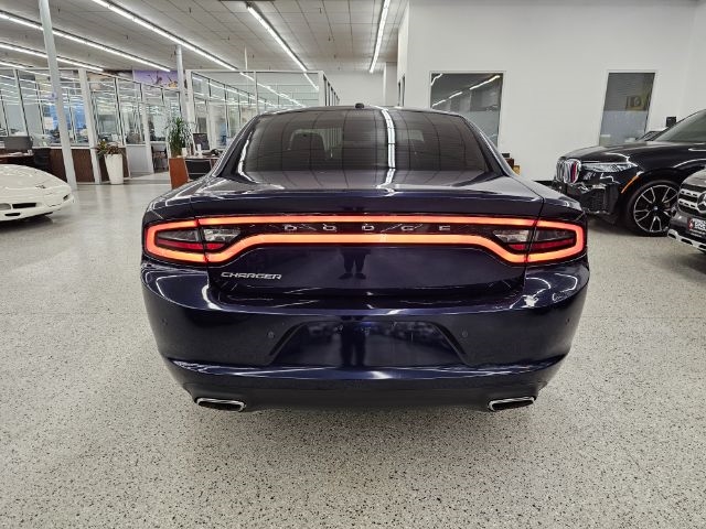 Dodge Charger 4dr Sdn SE RWD 2015