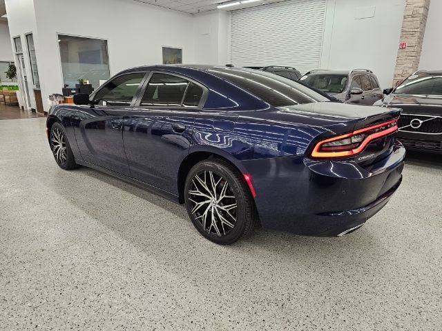 Dodge Charger 4dr Sdn SE RWD 2015