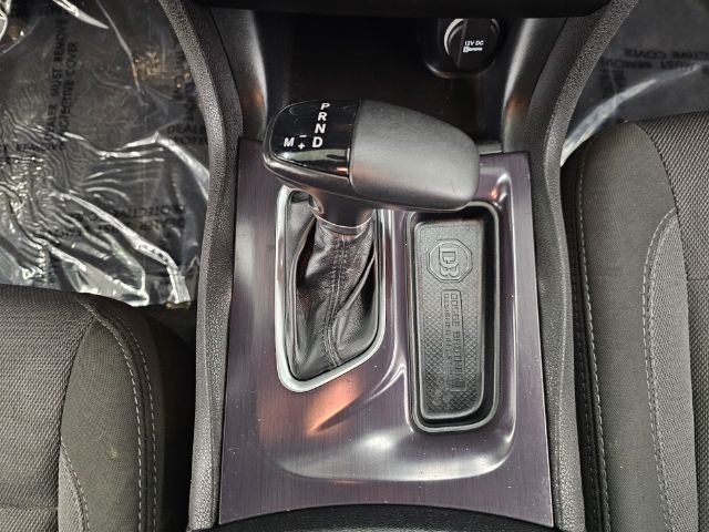 Dodge Charger 4dr Sdn SE RWD 2015