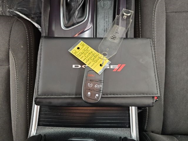 Dodge Charger 4dr Sdn SE RWD 2015