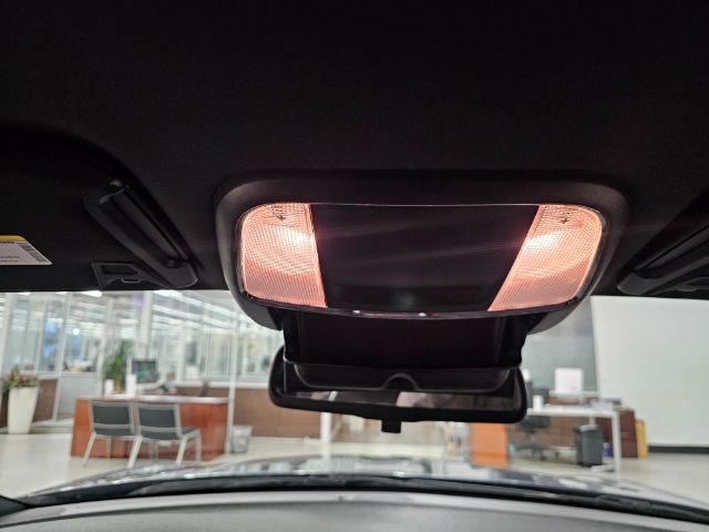 Dodge Charger 4dr Sdn SE RWD 2015