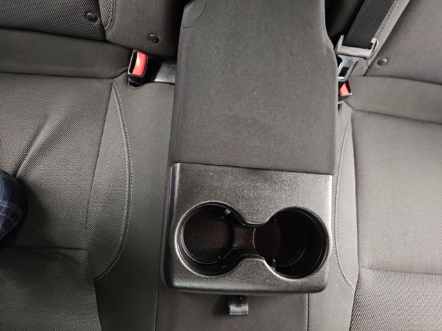 Dodge Charger 4dr Sdn SE RWD 2015