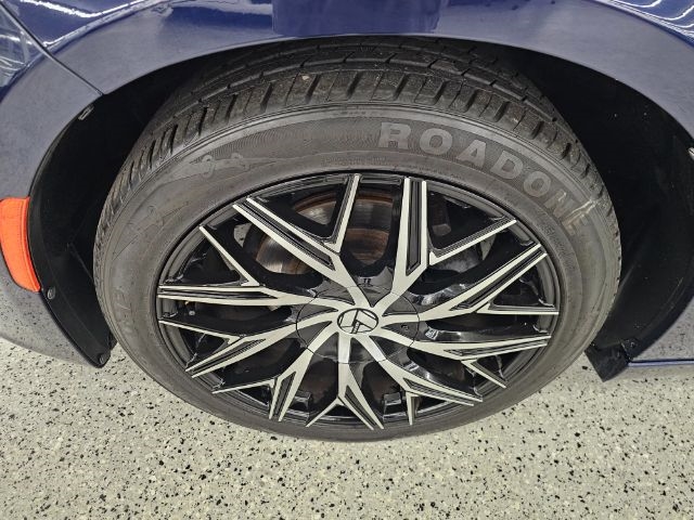 Dodge Charger 4dr Sdn SE RWD 2015