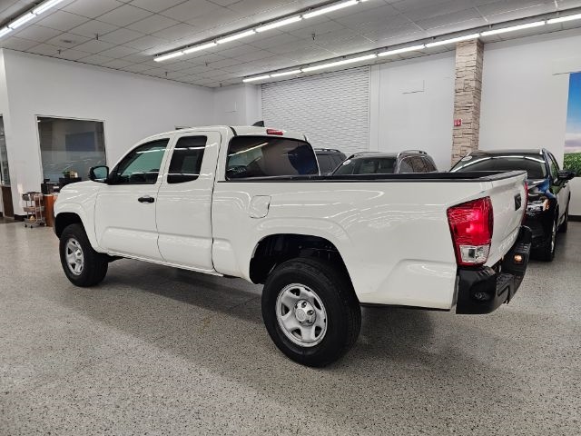 Toyota Tacoma 2WD SR5 Access Cab 6' Bed I4 AT (Natl) 2023