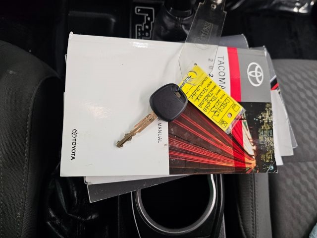 Toyota Tacoma 2WD SR5 Access Cab 6' Bed I4 AT (Natl) 2023