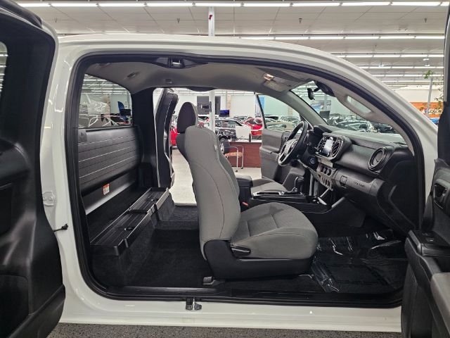 Toyota Tacoma 2WD SR5 Access Cab 6' Bed I4 AT (Natl) 2023