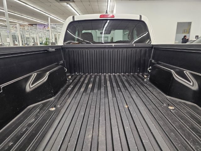 Toyota Tacoma 2WD SR5 Access Cab 6' Bed I4 AT (Natl) 2023