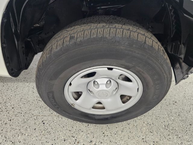 Toyota Tacoma 2WD SR5 Access Cab 6' Bed I4 AT (Natl) 2023