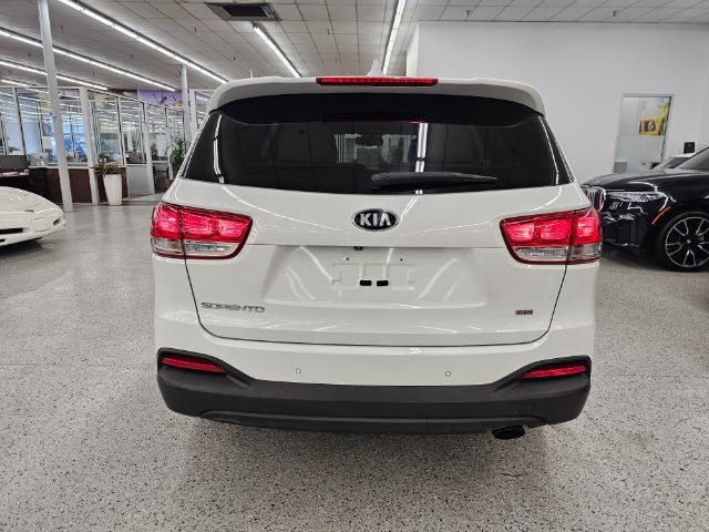 Kia Sorento AWD 4dr 2.4L LX 2016