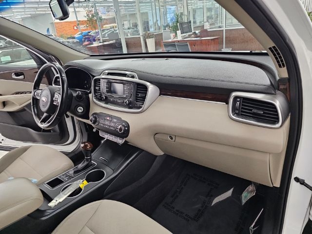 Kia Sorento AWD 4dr 2.4L LX 2016