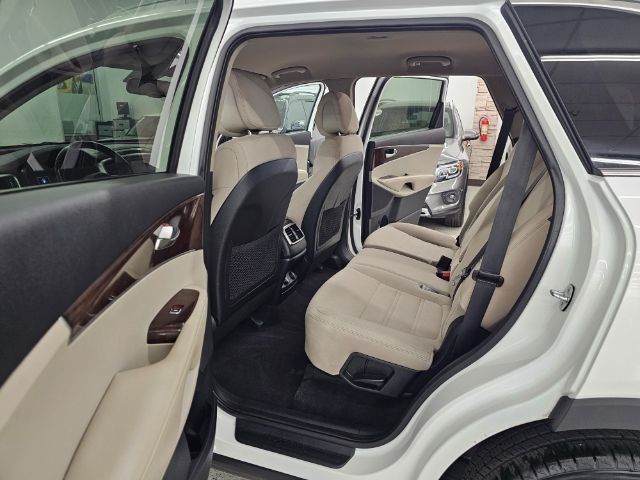 Kia Sorento AWD 4dr 2.4L LX 2016