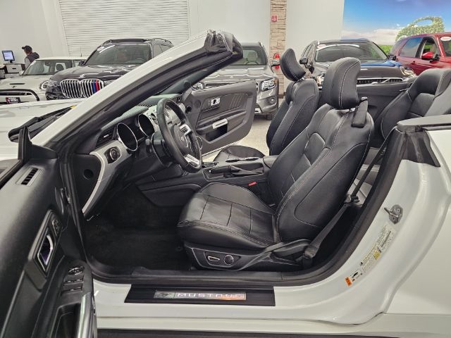 Ford Mustang 2dr Conv GT Premium 2016