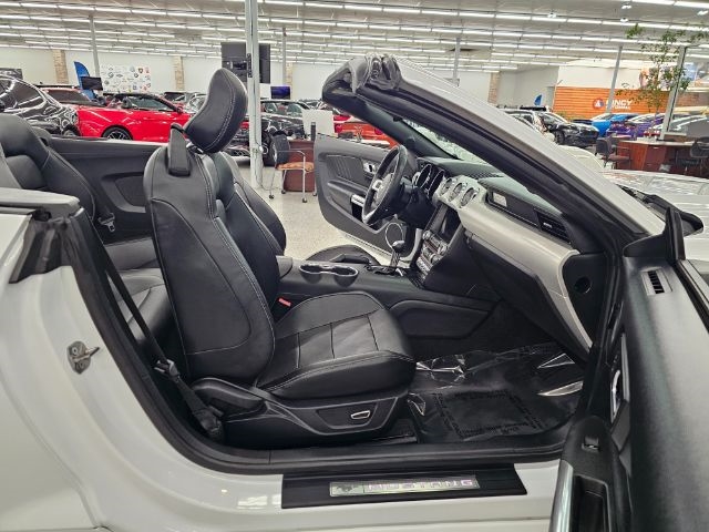 Ford Mustang 2dr Conv GT Premium 2016