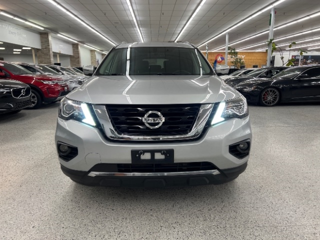 Nissan Pathfinder FWD SV 2020