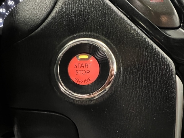 Nissan Pathfinder FWD SV 2020