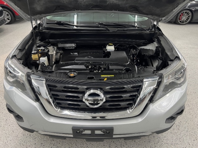 Nissan Pathfinder FWD SV 2020