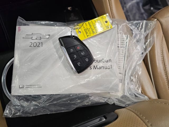 Chevrolet Suburban 4WD 4dr Premier 2021